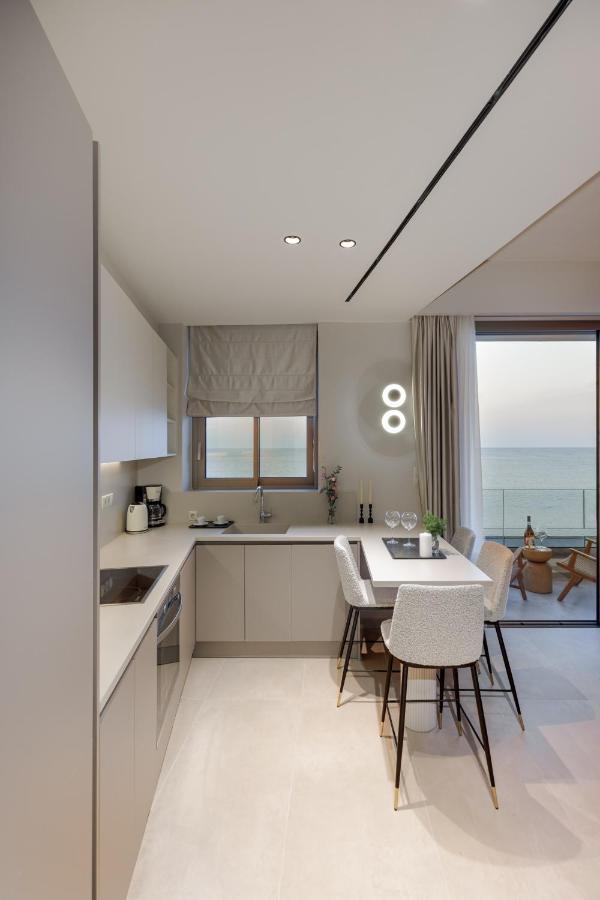 Kales Sea View Suites Jerápetra Kültér fotó